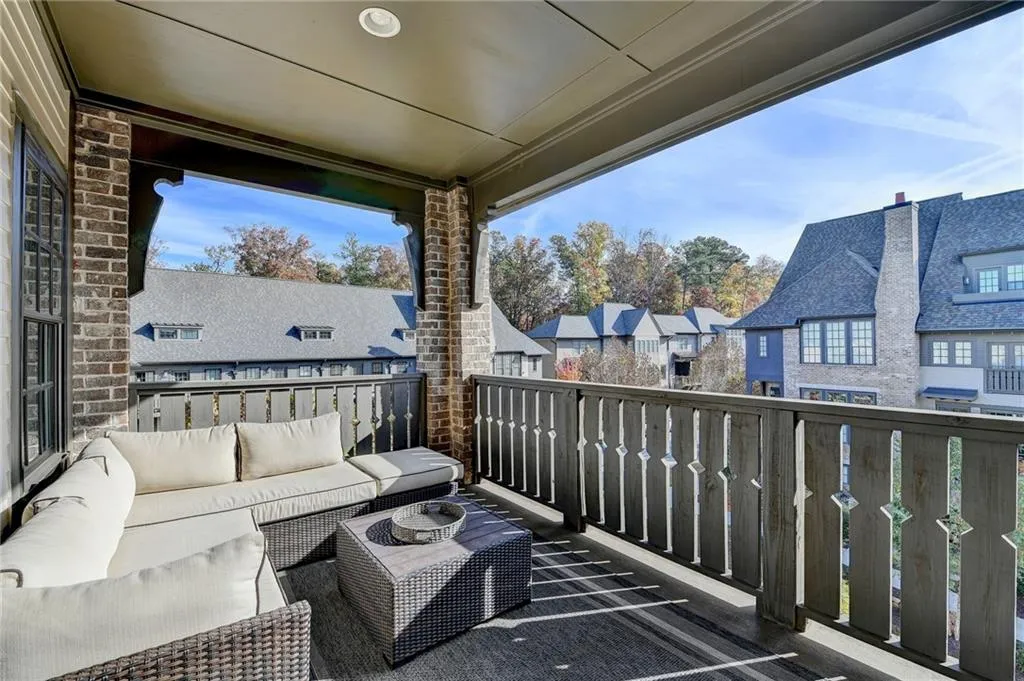 6770 Cadence Boulevard, Atlanta, Georgia 30328, 3 Bedrooms Bedrooms, ,4 BathroomsBathrooms,Residential,Sold,6770 Cadence Boulevard,7512963