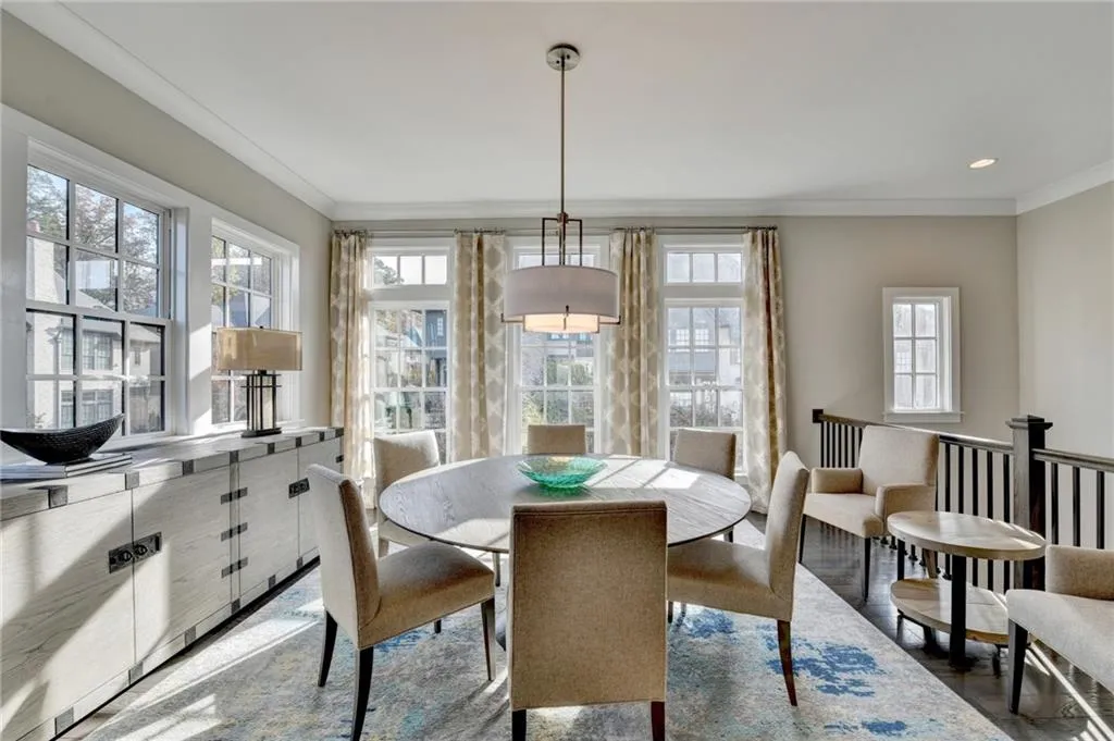 6770 Cadence Boulevard, Atlanta, Georgia 30328, 3 Bedrooms Bedrooms, ,4 BathroomsBathrooms,Residential,Sold,6770 Cadence Boulevard,7512963