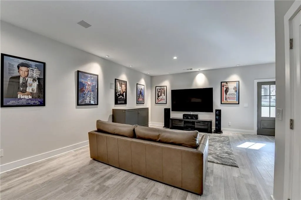 6770 Cadence Boulevard, Atlanta, Georgia 30328, 3 Bedrooms Bedrooms, ,4 BathroomsBathrooms,Residential,Sold,6770 Cadence Boulevard,7512963