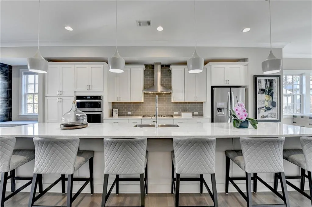 6770 Cadence Boulevard, Atlanta, Georgia 30328, 3 Bedrooms Bedrooms, ,4 BathroomsBathrooms,Residential,Sold,6770 Cadence Boulevard,7512963