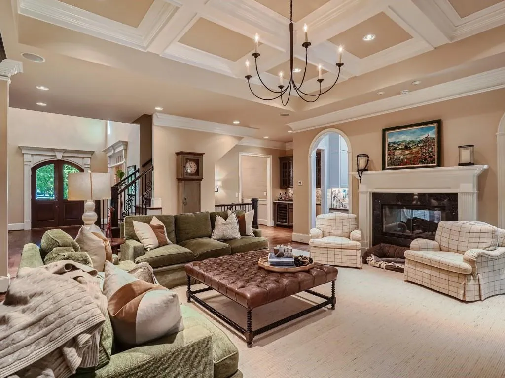 463 Meadow Watch Lane, Sandy Springs, Georgia 30350, 6 Bedrooms Bedrooms, ,6 BathroomsBathrooms,Residential,Sold,463 Meadow Watch Lane,7264173