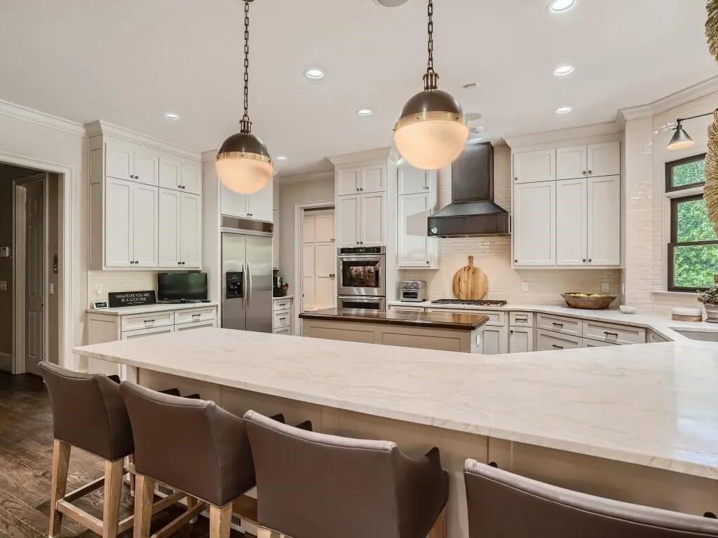 463 Meadow Watch Lane, Sandy Springs, Georgia 30350, 6 Bedrooms Bedrooms, ,6 BathroomsBathrooms,Residential,Sold,463 Meadow Watch Lane,7264173