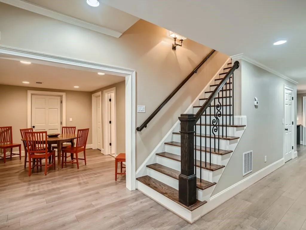 463 Meadow Watch Lane, Sandy Springs, Georgia 30350, 6 Bedrooms Bedrooms, ,6 BathroomsBathrooms,Residential,Sold,463 Meadow Watch Lane,7264173