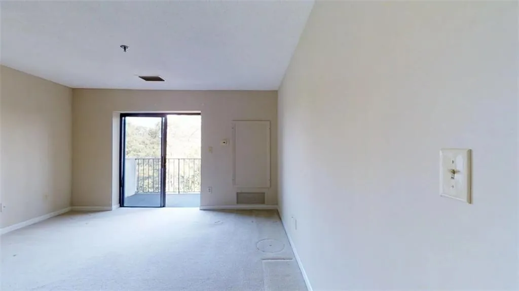 300 Johnson Ferry Road Ne Unit A709, Atlanta, Georgia 30328, 1 Bedroom Bedrooms, ,1 BathroomBathrooms,Residential,Sold,300 Johnson Ferry Road Ne Unit A709,5927209