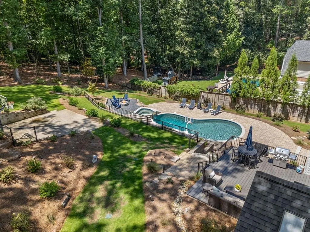 8120 Habersham Waters Road, Atlanta, Georgia 30350, 4 Bedrooms Bedrooms, ,4 BathroomsBathrooms,Residential,For Sale,8120 Habersham Waters Road,7628593
