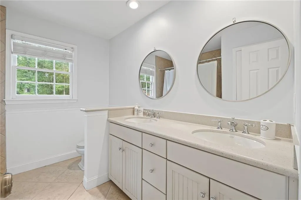 8120 Habersham Waters Road, Atlanta, Georgia 30350, 4 Bedrooms Bedrooms, ,4 BathroomsBathrooms,Residential,For Sale,8120 Habersham Waters Road,7628593