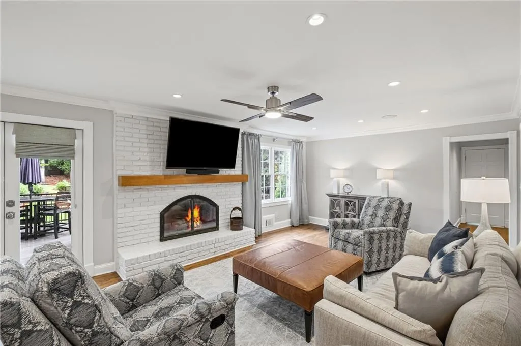 8120 Habersham Waters Road, Atlanta, Georgia 30350, 4 Bedrooms Bedrooms, ,4 BathroomsBathrooms,Residential,For Sale,8120 Habersham Waters Road,7628593