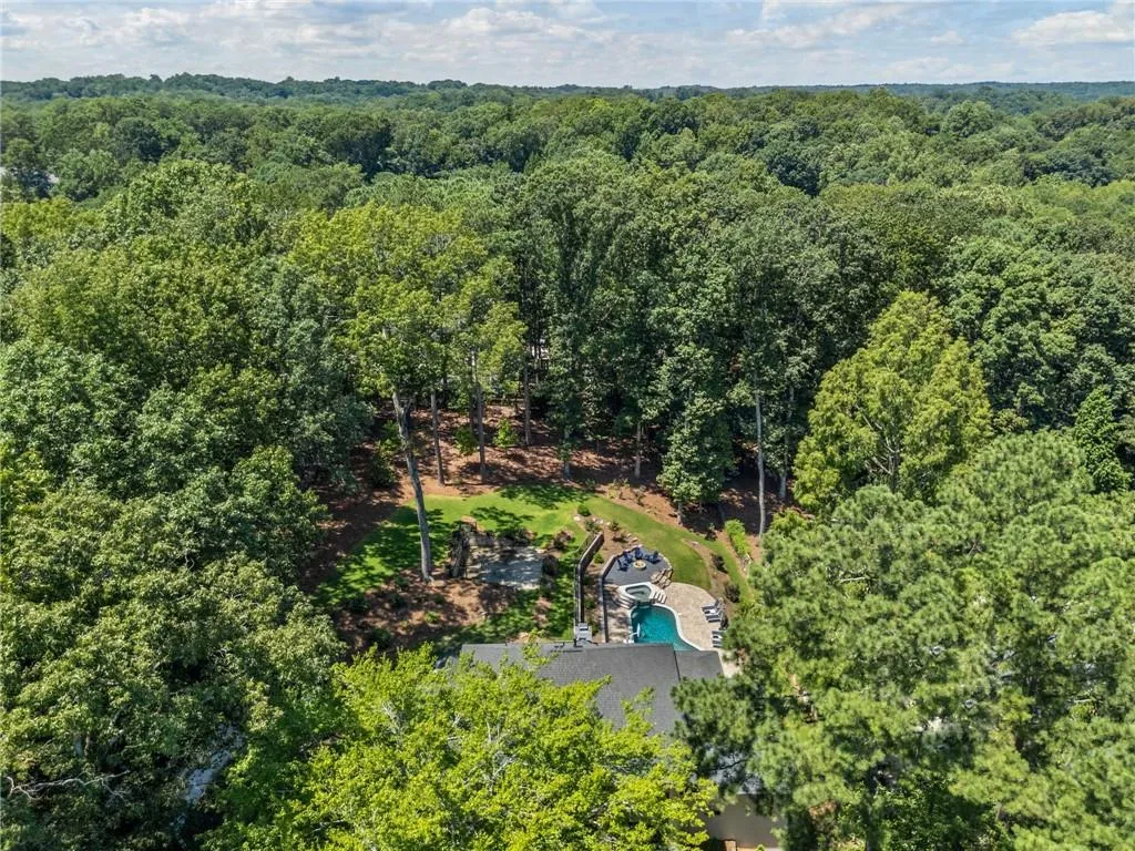 8120 Habersham Waters Road, Atlanta, Georgia 30350, 4 Bedrooms Bedrooms, ,4 BathroomsBathrooms,Residential,For Sale,8120 Habersham Waters Road,7628593