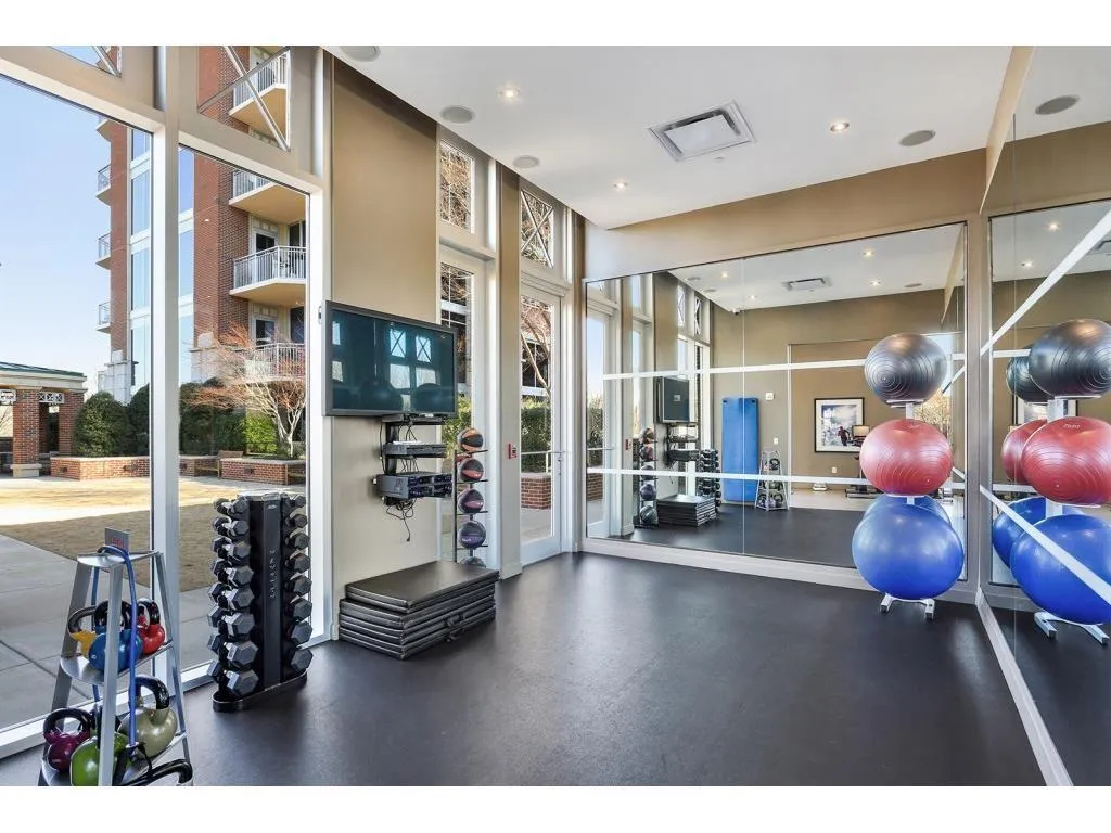 1820 Peachtree Street Nw Unit 811, Atlanta, Georgia 30309, 2 Bedrooms Bedrooms, 0 ,2 BathroomsBathrooms,Residential,For Sale,1820 Peachtree Street Nw Unit 811,7811279
