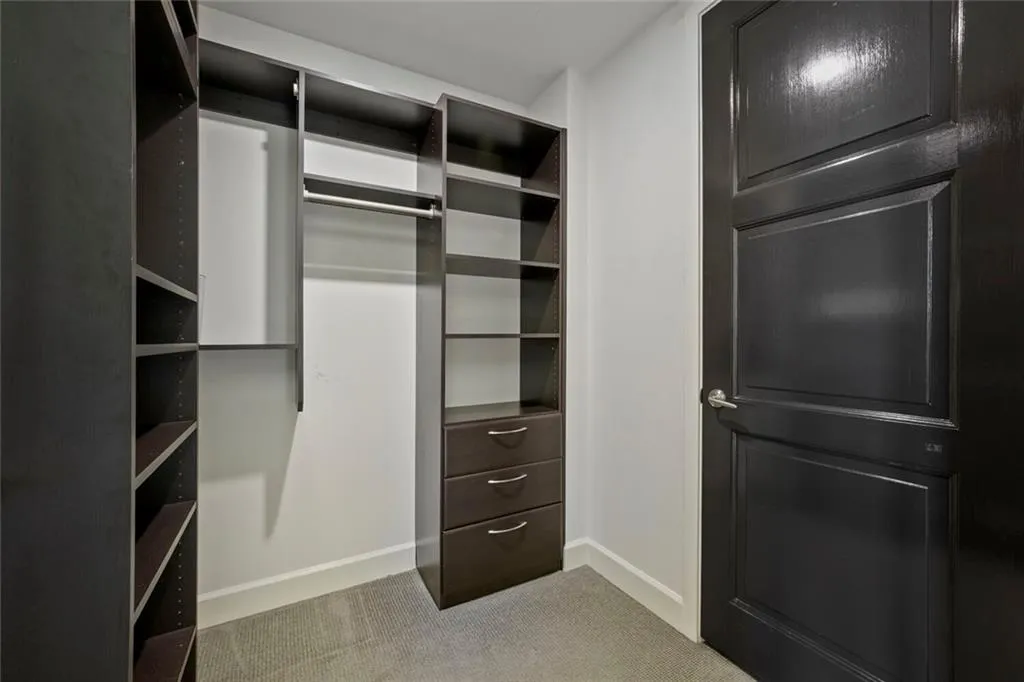 1820 Peachtree Street Nw Unit 811, Atlanta, Georgia 30309, 2 Bedrooms Bedrooms, 0 ,2 BathroomsBathrooms,Residential,For Sale,1820 Peachtree Street Nw Unit 811,7811279