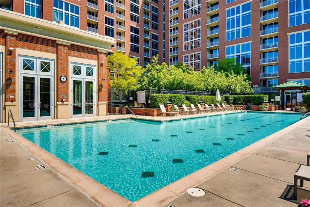 1820 Peachtree Street Nw Unit 811, Atlanta, Georgia 30309, 2 Bedrooms Bedrooms, 0 ,2 BathroomsBathrooms,Residential,For Sale,1820 Peachtree Street Nw Unit 811,7811279