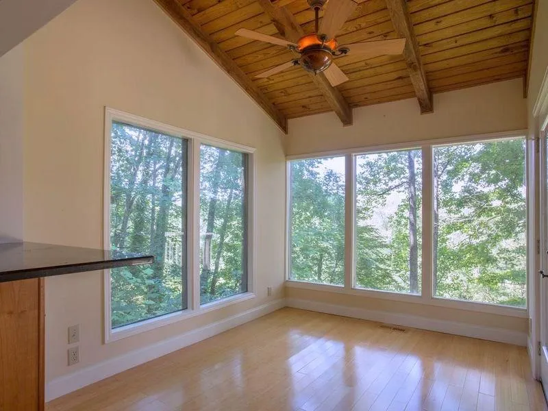 8975 Ridgemont Drive, Sandy Springs, Georgia 30350, 5 Bedrooms Bedrooms, ,5 BathroomsBathrooms,Residential,Sold,8975 Ridgemont Drive,5727231