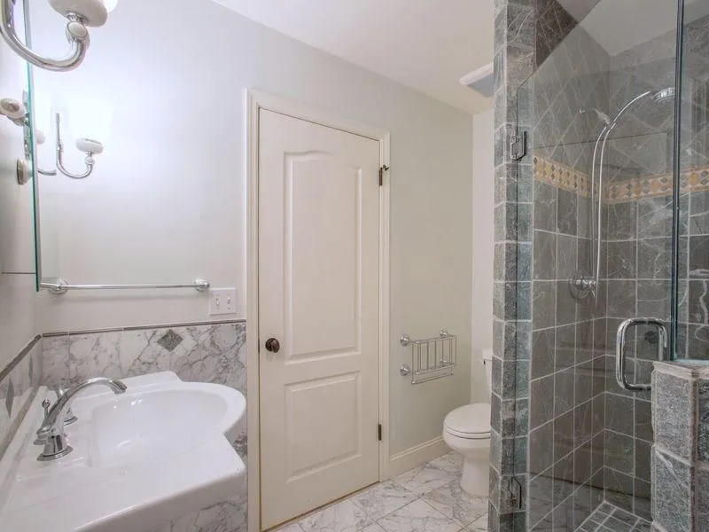 8975 Ridgemont Drive, Sandy Springs, Georgia 30350, 5 Bedrooms Bedrooms, ,5 BathroomsBathrooms,Residential,Sold,8975 Ridgemont Drive,5727231