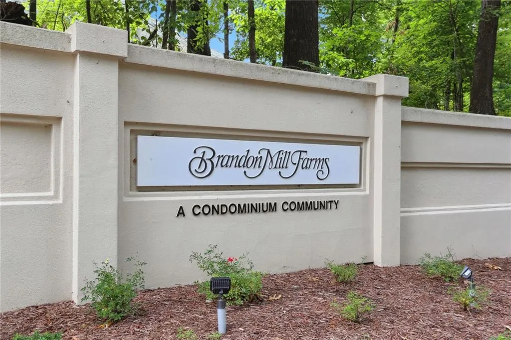 Brandon Mill Farms, desirable and great location!