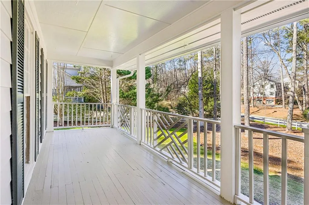 9570 Roberts Drive, Sandy Springs, Georgia 30350, 4 Bedrooms Bedrooms, ,3 BathroomsBathrooms,Residential,For Sale,9570 Roberts Drive,7710717