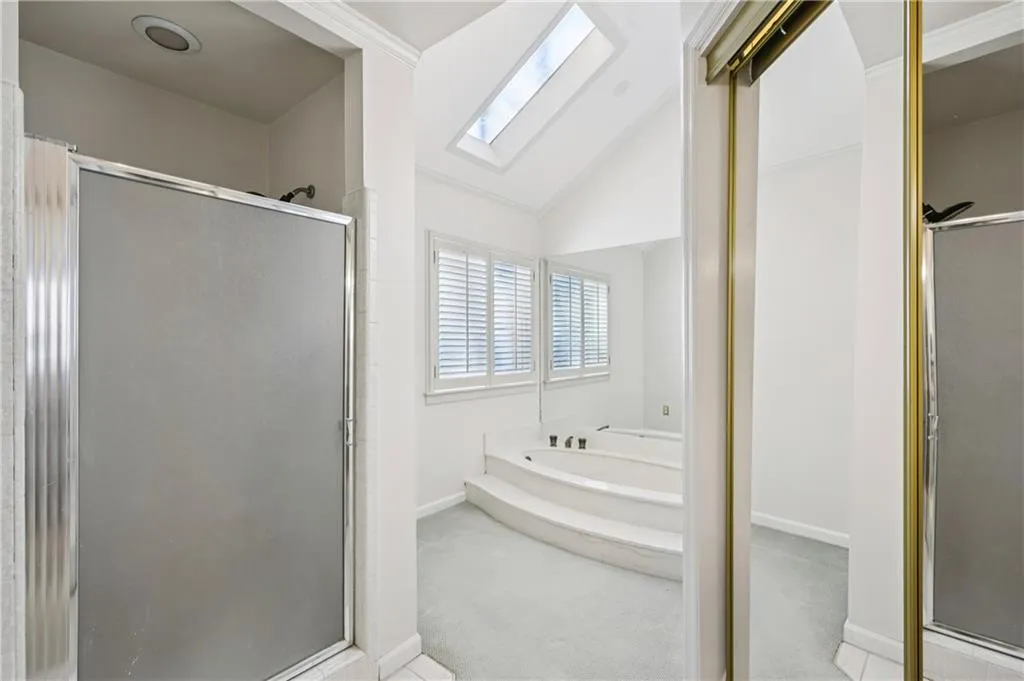 9570 Roberts Drive, Sandy Springs, Georgia 30350, 4 Bedrooms Bedrooms, ,3 BathroomsBathrooms,Residential,For Sale,9570 Roberts Drive,7710717