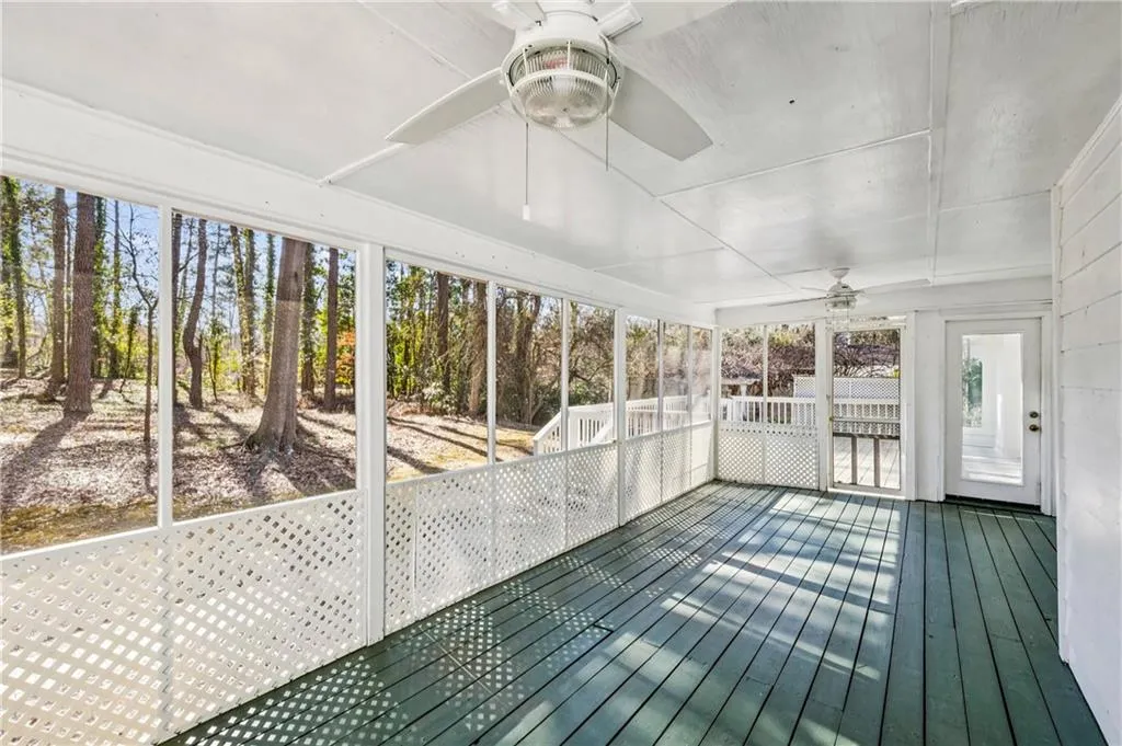 9570 Roberts Drive, Sandy Springs, Georgia 30350, 4 Bedrooms Bedrooms, ,3 BathroomsBathrooms,Residential,For Sale,9570 Roberts Drive,7710717