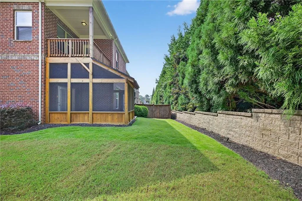 137 Barkley Lane, Atlanta, Georgia 30328, 3 Bedrooms Bedrooms, ,3 BathroomsBathrooms,Residential,For Sale,137 Barkley Lane,7631462