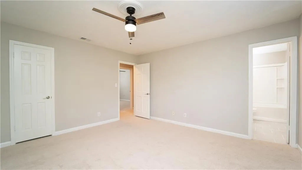 380 N River Parkway Unit C, Sandy Springs, Georgia 30350, 3 Bedrooms Bedrooms, ,2 BathroomsBathrooms,Residential,Sold,380 N River Parkway Unit C,6775549