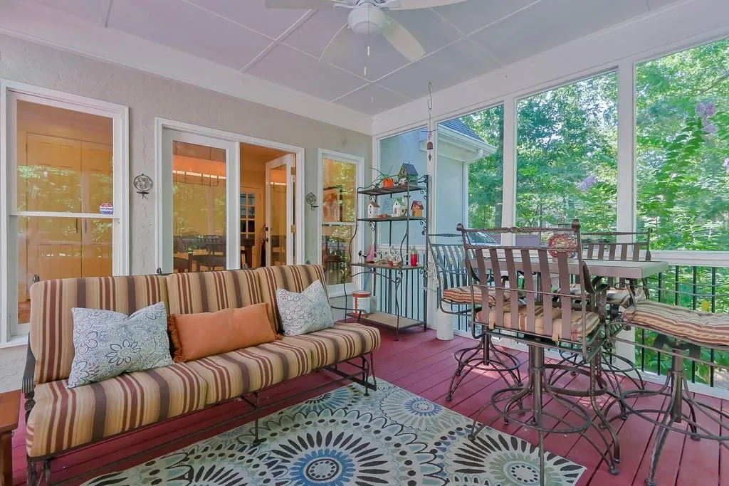 310 Rumford Point, Sandy Springs, Georgia 30350, 6 Bedrooms Bedrooms, ,5 BathroomsBathrooms,Residential,Sold,310 Rumford Point,6607282