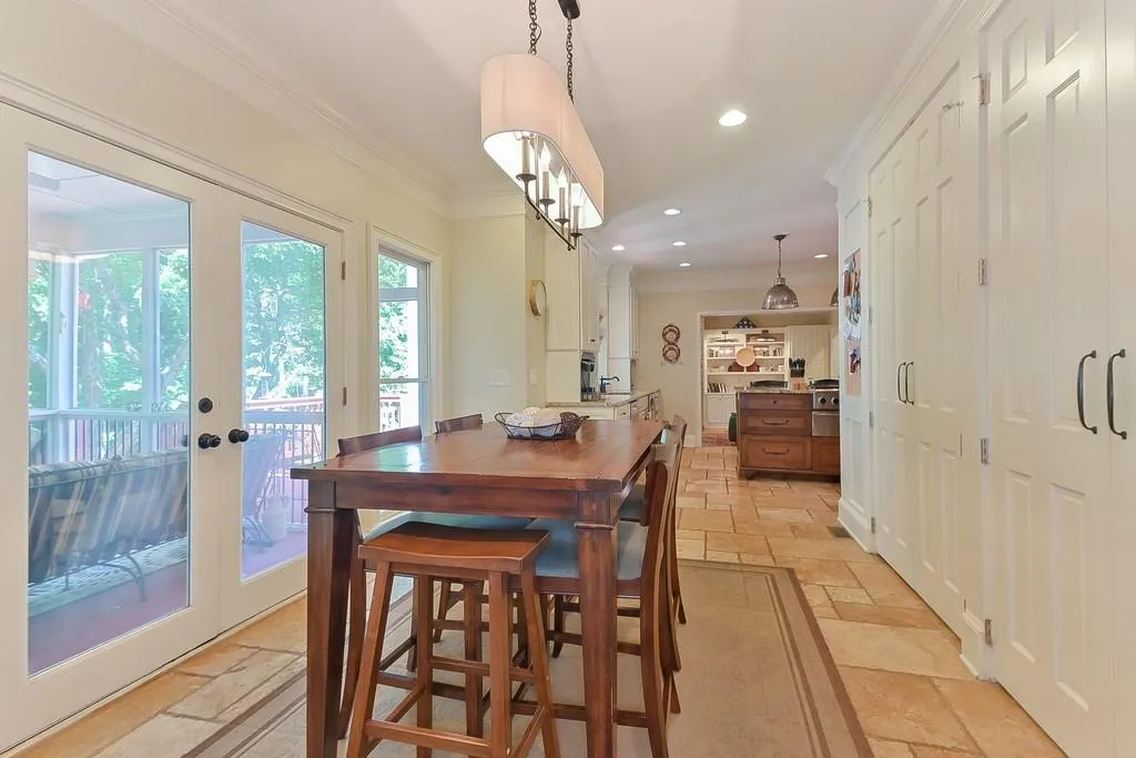 310 Rumford Point, Sandy Springs, Georgia 30350, 6 Bedrooms Bedrooms, ,5 BathroomsBathrooms,Residential,Sold,310 Rumford Point,6607282