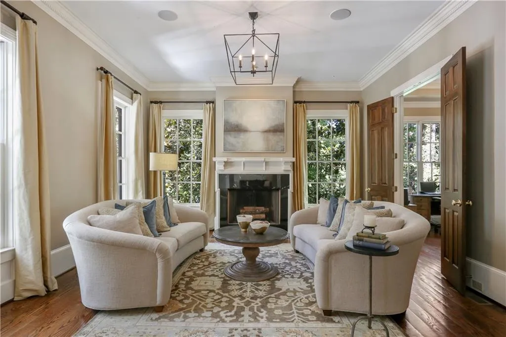 3215 Rilman Road Nw, Atlanta, Georgia 30327, 5 Bedrooms Bedrooms, ,5 BathroomsBathrooms,Residential,Sold,3215 Rilman Road Nw,6505185