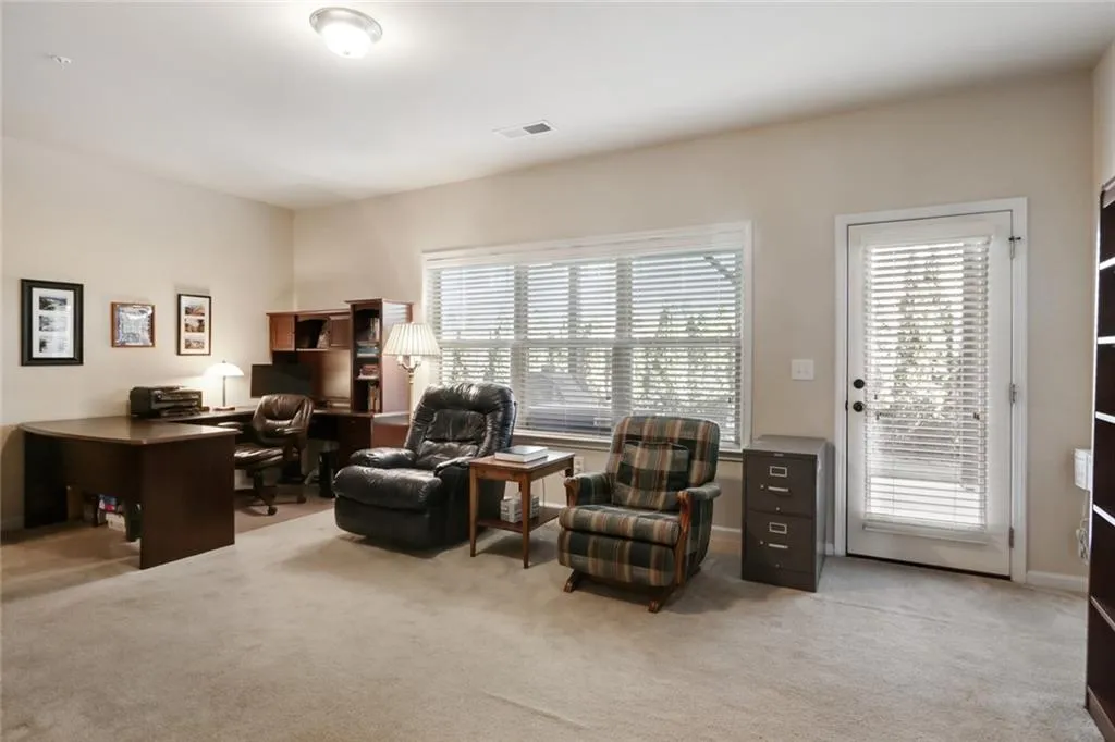 950 Opelousas Way, Atlanta, Georgia 30328, 3 Bedrooms Bedrooms, ,3 BathroomsBathrooms,Residential,Sold,950 Opelousas Way,6805308