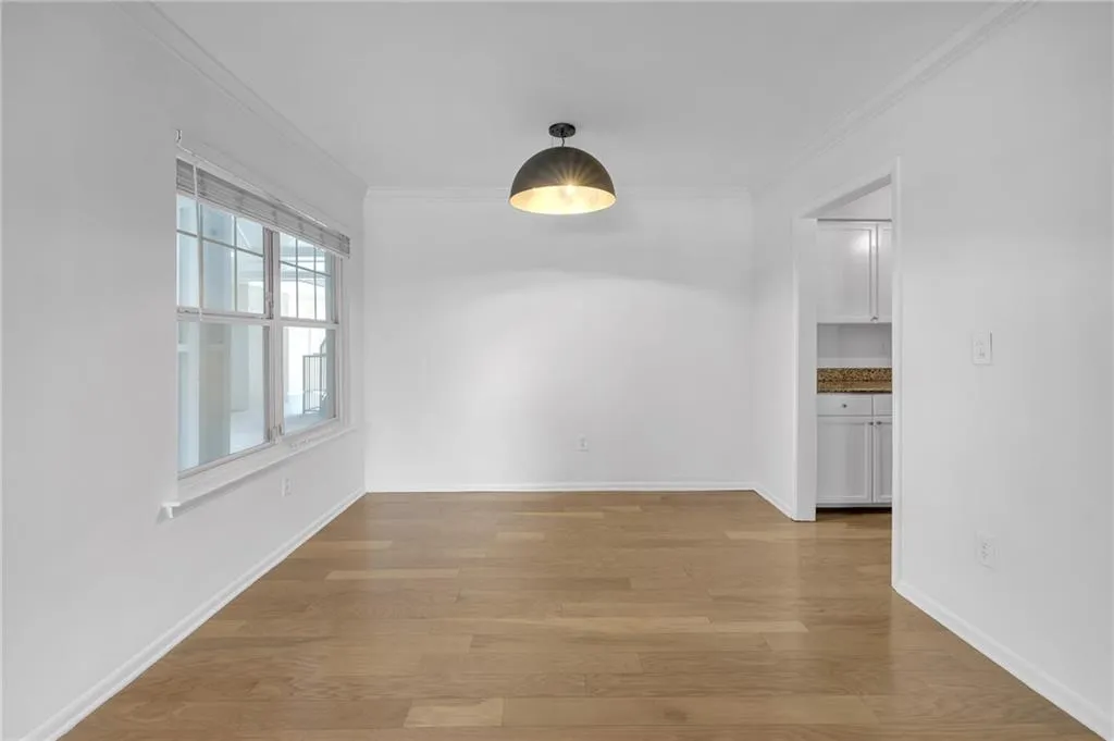 1150 Collier Road Nw Unit 2j, Atlanta, Georgia 30318, 2 Bedrooms Bedrooms, 0 ,2 BathroomsBathrooms,Residential,For Sale,1150 Collier Road Nw Unit 2j,7655340