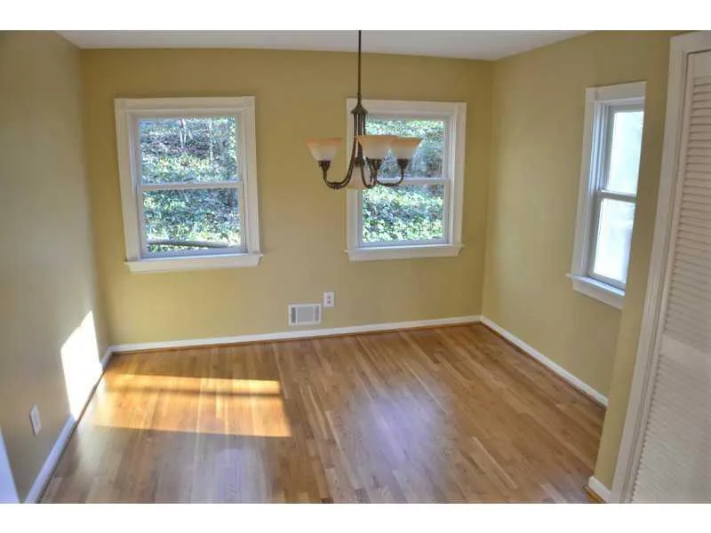 7169 Riverside Drive, Atlanta, Georgia 30328, 3 Bedrooms Bedrooms, ,3 BathroomsBathrooms,Residential,Sold,7169 Riverside Drive,5384662