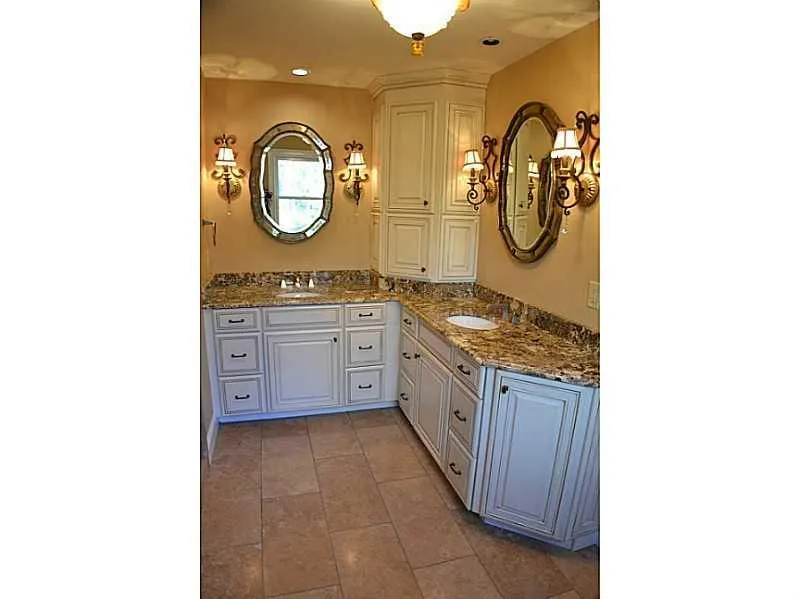 7169 Riverside Drive, Atlanta, Georgia 30328, 3 Bedrooms Bedrooms, ,3 BathroomsBathrooms,Residential,Sold,7169 Riverside Drive,5384662