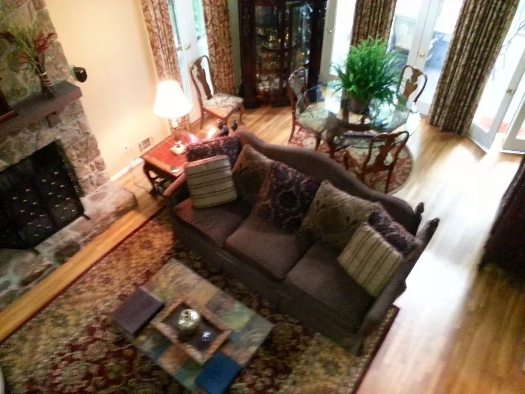 7169 Riverside Drive, Atlanta, Georgia 30328, 3 Bedrooms Bedrooms, ,3 BathroomsBathrooms,Residential,Sold,7169 Riverside Drive,5384662