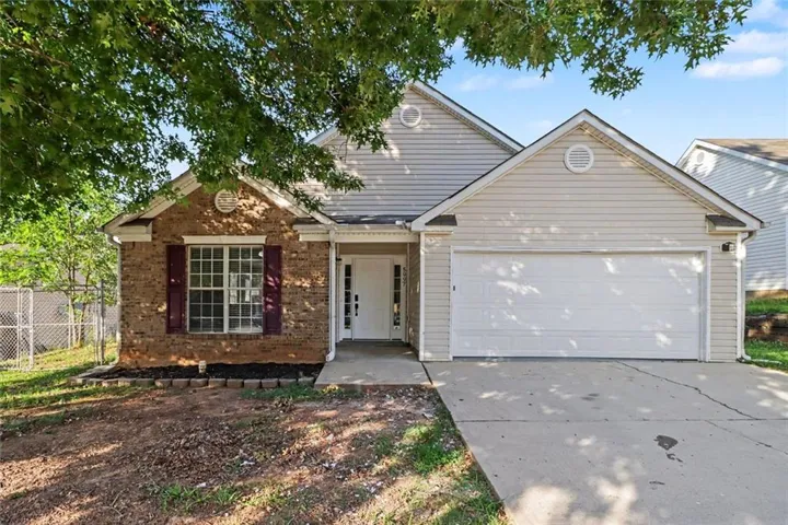 5997 Waggoner Court, Rex, Georgia 30273