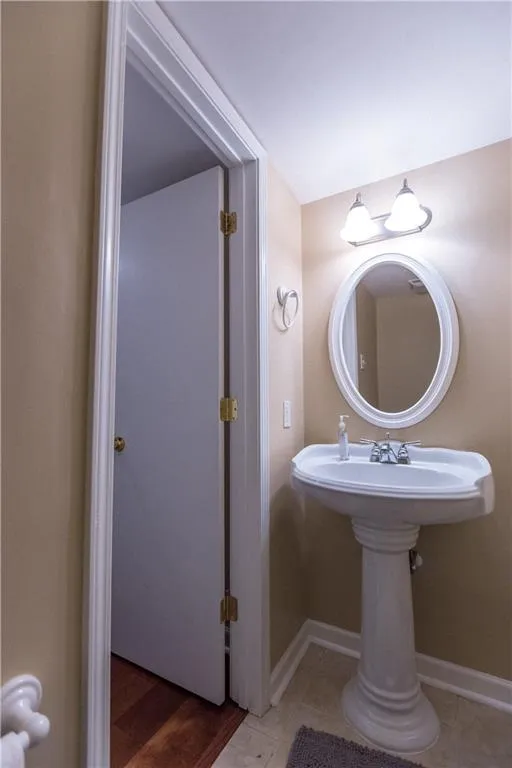 906 Brighton Point Unit 906, Atlanta, Georgia 30328, 2 Bedrooms Bedrooms, ,2 BathroomsBathrooms,Residential,Sold,906 Brighton Point Unit 906,5773632