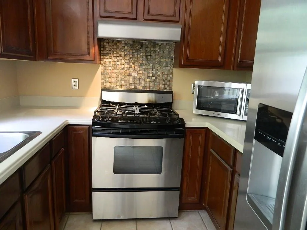 83 Mount Vernon Circle Unit 83, Sandy Springs, Georgia 30338, 2 Bedrooms Bedrooms, ,2 BathroomsBathrooms,Residential,Sold,83 Mount Vernon Circle Unit 83,5673557