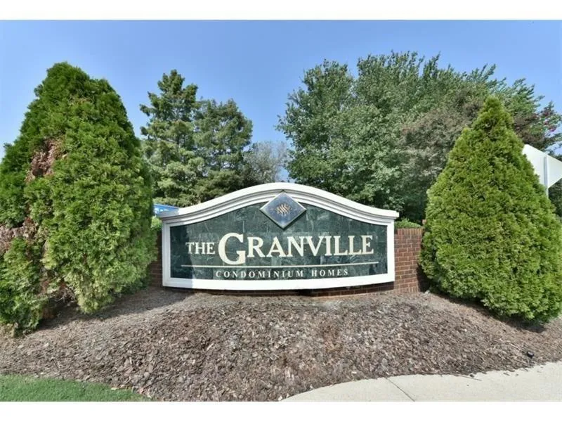 627 Granville Court Unit 627, Sandy Springs, Georgia 30328, 1 Bedroom Bedrooms, ,1 BathroomBathrooms,Residential,Sold,627 Granville Court Unit 627,5950728