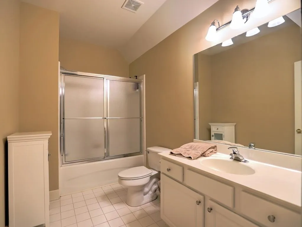 175 Trowbridge Road, Sandy Springs, Georgia 30350, 5 Bedrooms Bedrooms, ,4 BathroomsBathrooms,Residential,Sold,175 Trowbridge Road,6752684