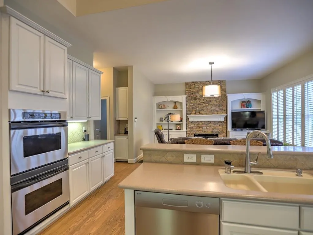 175 Trowbridge Road, Sandy Springs, Georgia 30350, 5 Bedrooms Bedrooms, ,4 BathroomsBathrooms,Residential,Sold,175 Trowbridge Road,6752684