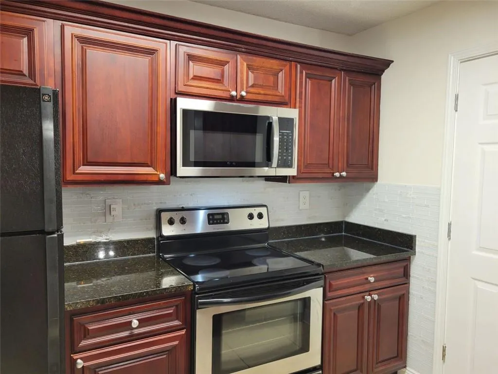 2108 Santa Fe Parkway Unit 2108, Sandy Springs, Georgia 30350, 1 Bedroom Bedrooms, ,1 BathroomBathrooms,Residential,For Sale,2108 Santa Fe Parkway Unit 2108,7621501