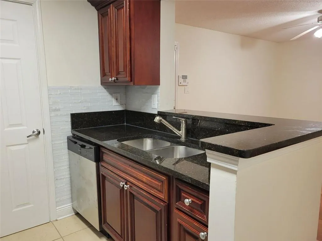 2108 Santa Fe Parkway Unit 2108, Sandy Springs, Georgia 30350, 1 Bedroom Bedrooms, ,1 BathroomBathrooms,Residential,For Sale,2108 Santa Fe Parkway Unit 2108,7621501