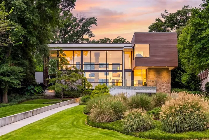 229 Little John Trail Ne, Atlanta, Georgia 30309