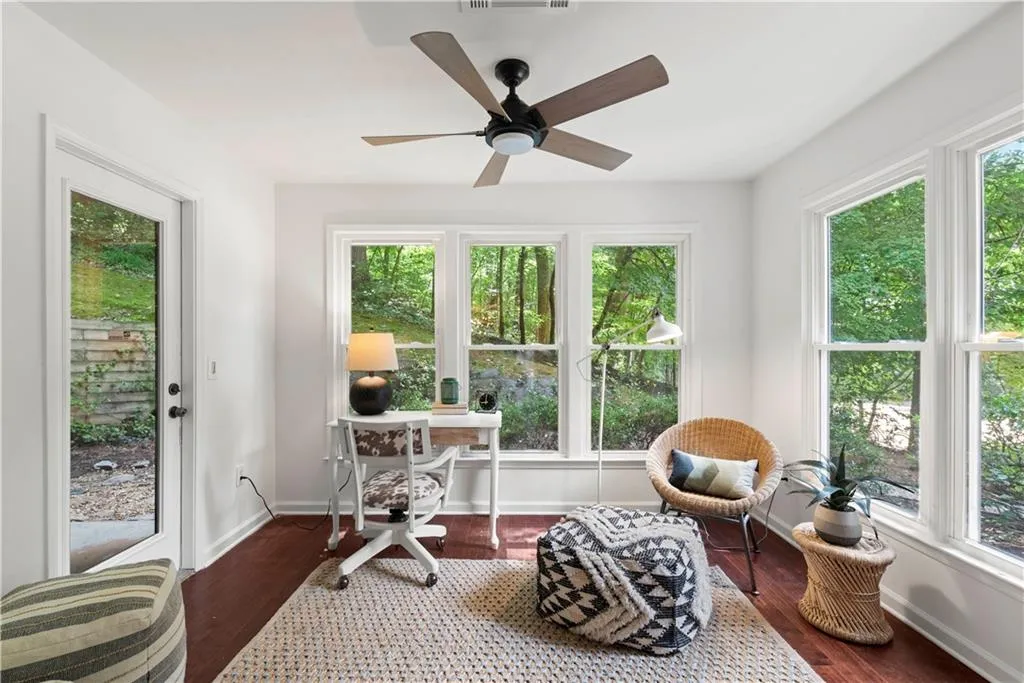 305 Bainbridge Drive, Sandy Springs, Georgia 30327, 2 Bedrooms Bedrooms, ,2 BathroomsBathrooms,Residential,Sold,305 Bainbridge Drive,7080883