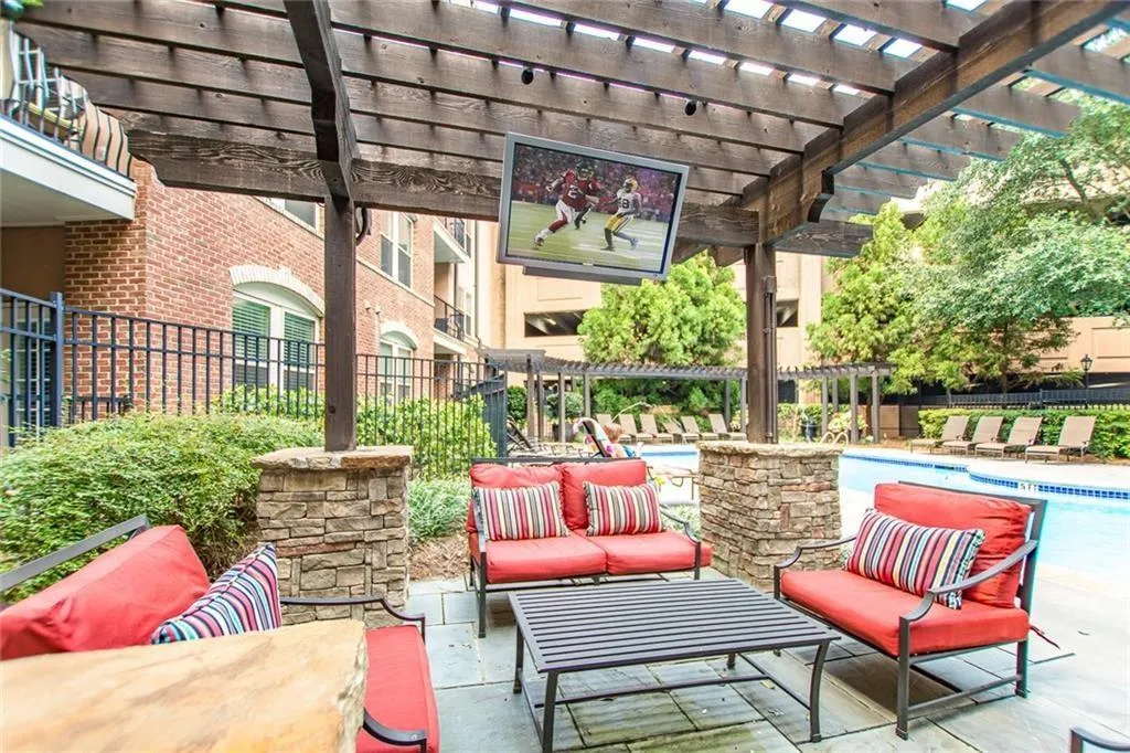 901 Abernathy Road Unit 1240, Atlanta, Georgia 30328, 3 Bedrooms Bedrooms, ,2 BathroomsBathrooms,Residential,Sold,901 Abernathy Road Unit 1240,6631708