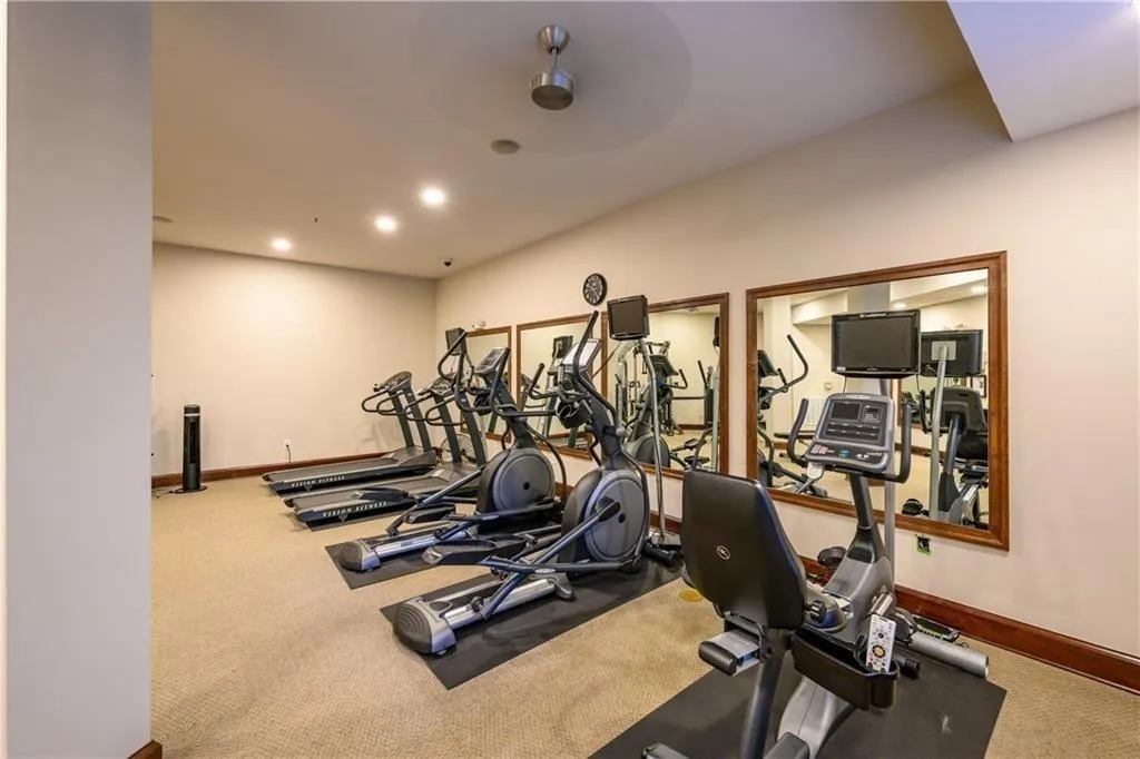 901 Abernathy Road Unit 1240, Atlanta, Georgia 30328, 3 Bedrooms Bedrooms, ,2 BathroomsBathrooms,Residential,Sold,901 Abernathy Road Unit 1240,6631708