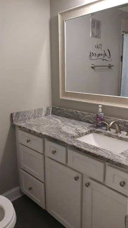 6700 Roswell Road Unit 30-e, Atlanta, Georgia 30328, 2 Bedrooms Bedrooms, ,1 BathroomBathrooms,Residential,Sold,6700 Roswell Road Unit 30-e,5833475