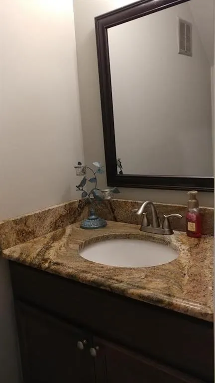 6700 Roswell Road Unit 30-e, Atlanta, Georgia 30328, 2 Bedrooms Bedrooms, ,1 BathroomBathrooms,Residential,Sold,6700 Roswell Road Unit 30-e,5833475