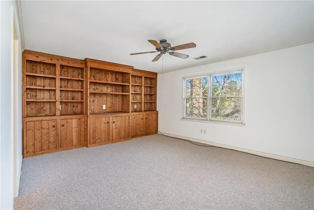 160 Grosvenor Place, Sandy Springs, Georgia 30328, 3 Bedrooms Bedrooms, ,2 BathroomsBathrooms,Residential,Sold,160 Grosvenor Place,6984818