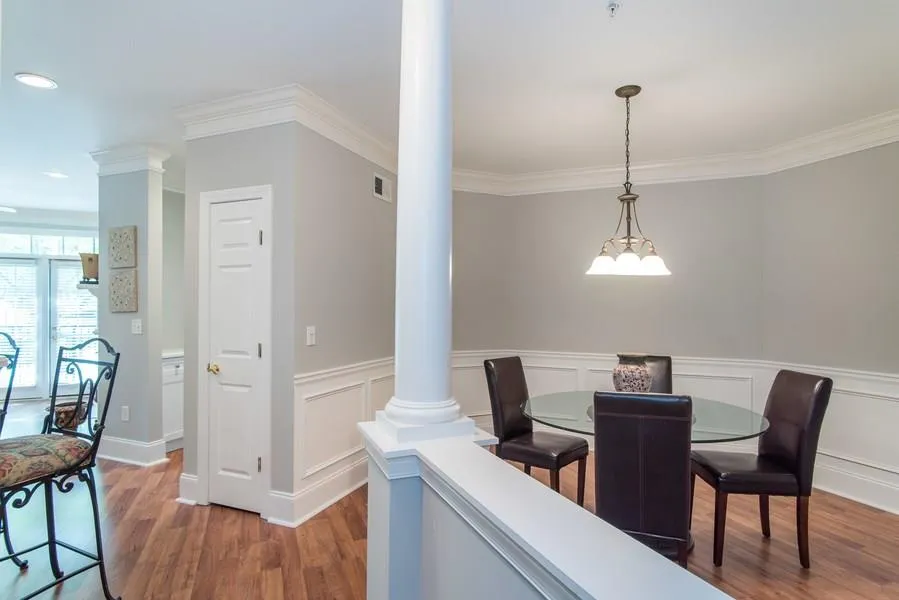 4100 Paces Walk Se Unit 1110, Atlanta, Georgia 30339, 2 Bedrooms Bedrooms, ,2 BathroomsBathrooms,Residential,Sold,4100 Paces Walk Se Unit 1110,5793458