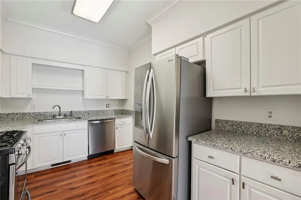 5996 Mitchell Road Unit 20, Atlanta, Georgia 30328, 3 Bedrooms Bedrooms, ,3 BathroomsBathrooms,Residential,Sold,5996 Mitchell Road Unit 20,7718559
