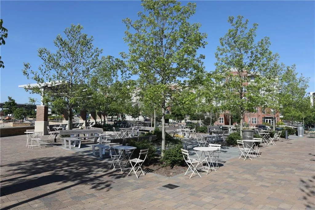 Ciity Springs Center