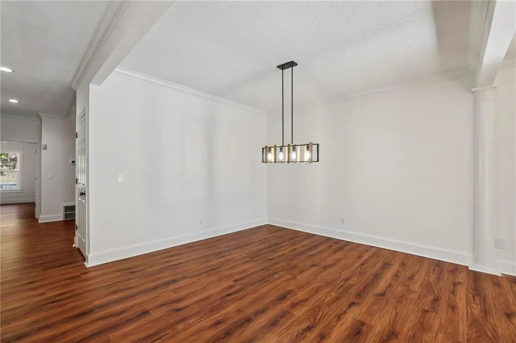 5996 Mitchell Road Unit 20, Atlanta, Georgia 30328, 3 Bedrooms Bedrooms, ,3 BathroomsBathrooms,Residential,Sold,5996 Mitchell Road Unit 20,7718559